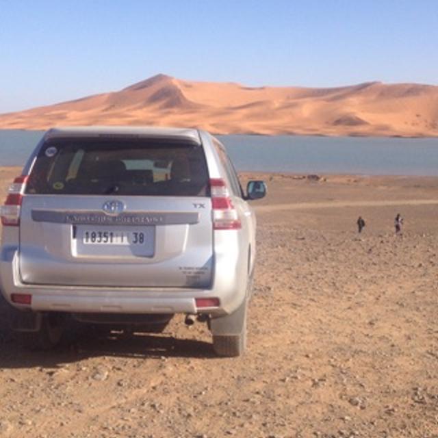 4x4 gris merzouga.jpg