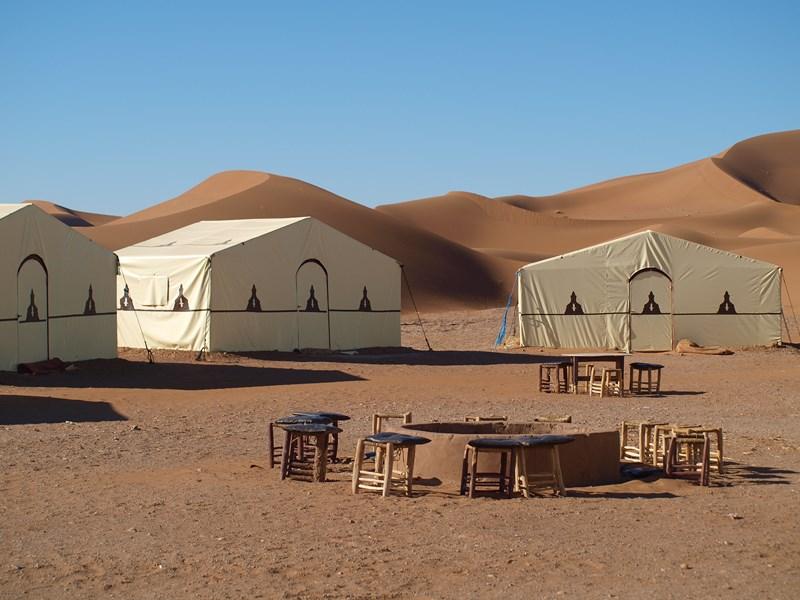 jacky bivouac chegaga.JPG